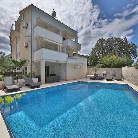 Seaside Apartments With A Swimming Pool Okrug Donji, Ciovo - 5244 Donji Okrug  Exterior foto