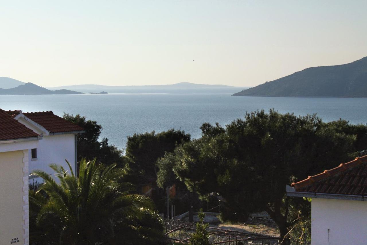 Seaside Apartments With A Swimming Pool Okrug Donji, Ciovo - 5244 Donji Okrug  Exterior foto